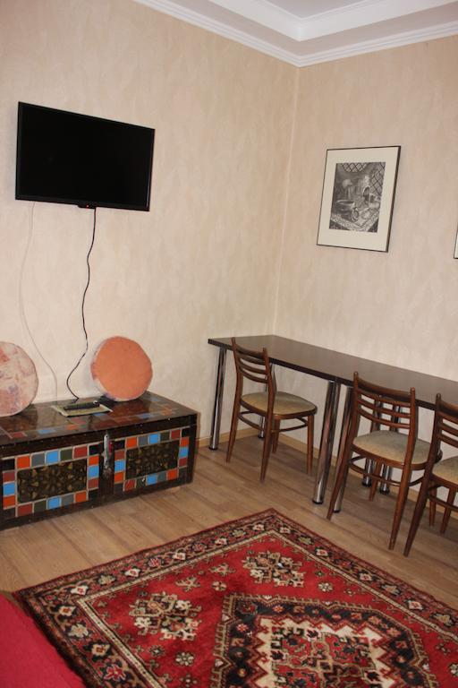 Almaty Central Hostel Dış mekan fotoğraf