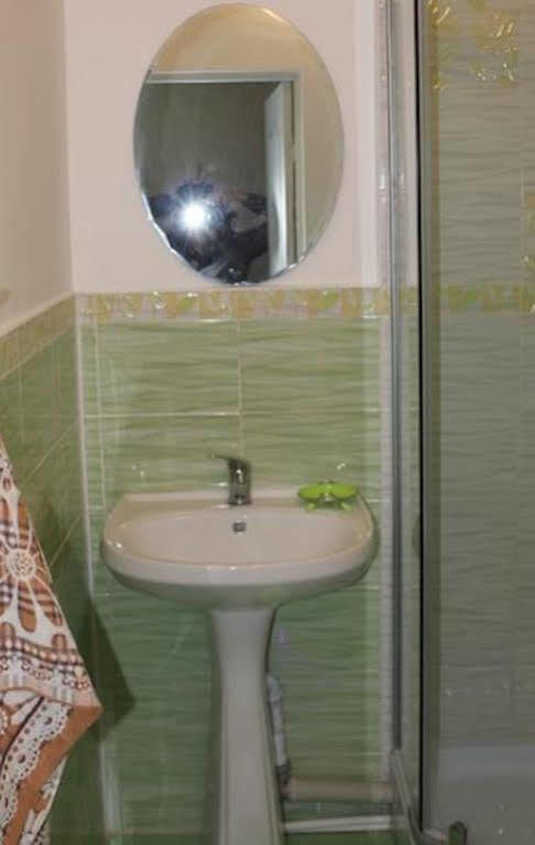 Almaty Central Hostel Dış mekan fotoğraf