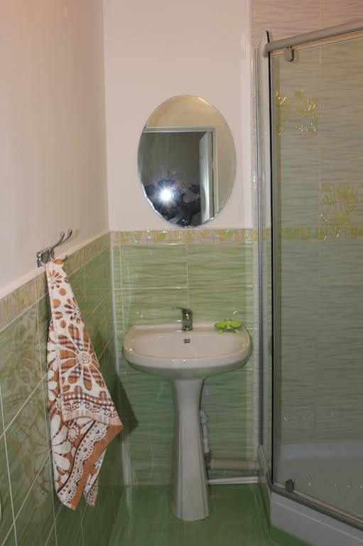 Almaty Central Hostel Dış mekan fotoğraf